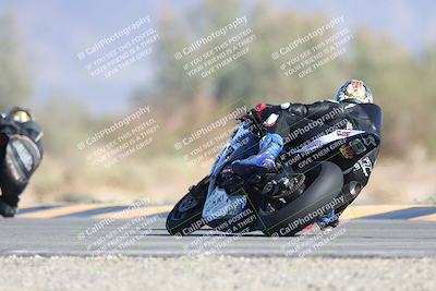 media/Oct-04-2025-CVMA (Sat) [[408bcdd6e4]]/Race 13-Amateur Supersport Open/